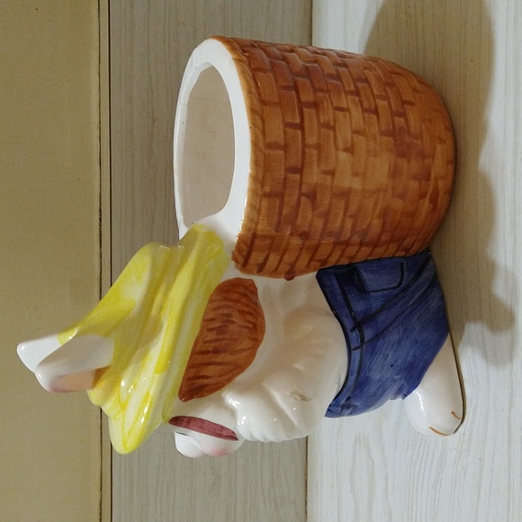 Vintage Anthropomorphic Farmer Rabbit Planter 6" Height - Picture 4 of 5